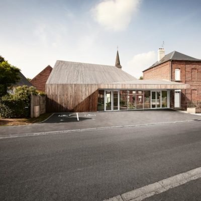 Médiathèque de Proville par Tank Architectes dans le Nord en France Tank Architectes Mediatheque Proville 3 400x400