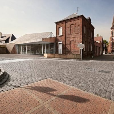 Médiathèque de Proville par Tank Architectes dans le Nord en France Tank Architectes Mediatheque Proville 4 400x400