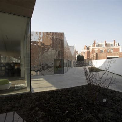 Médiathèque d'Armentières par Béal-Blanckaert en France Mediatheque Armentiere Beal Blanckaert 9 400x400