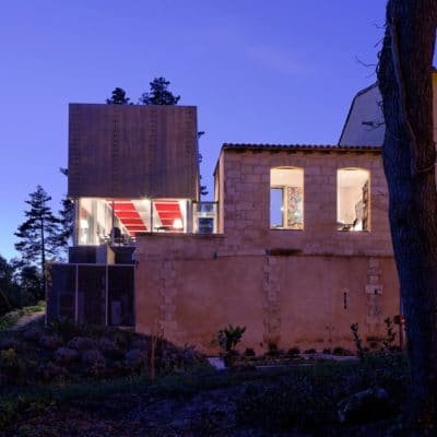 Extension du Château du Prince Noir par Bernard Bühler en France. Chateau Prince Noir Bernard Buhler 14 400x400