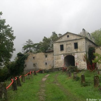 Extension du Château du Prince Noir par Bernard Bühler en France. Chateau Prince Noir Bernard Buhler 2 400x400