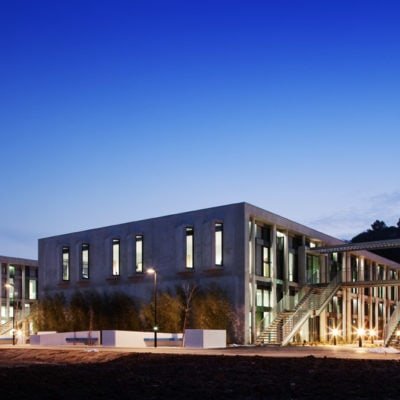 Lycée Albert Einstein à Bagnols sur Cèze par N+B Architectes Lycee Bagnol Nbj Architectes 6 400x400
