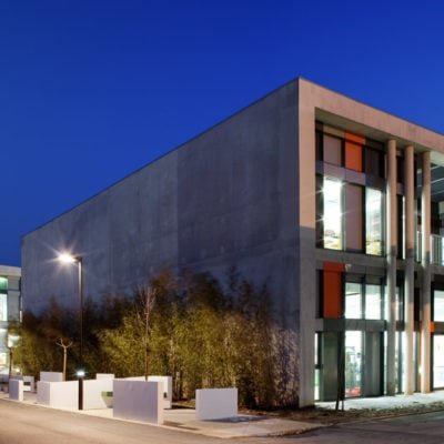 Lycée Albert Einstein à Bagnols sur Cèze par N+B Architectes Lycee Bagnol Nbj Architectes 8 400x400