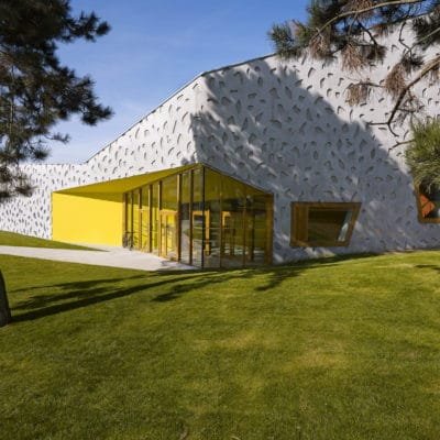 Salle d’escalade de Mons-en-Barœul par Béal & Blanckaert Salle Escalade Beal Blanckaert 20 400x400