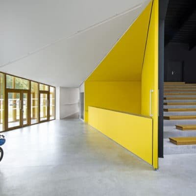 Salle d’escalade de Mons-en-Barœul par Béal & Blanckaert Salle Escalade Beal Blanckaert 9 400x400