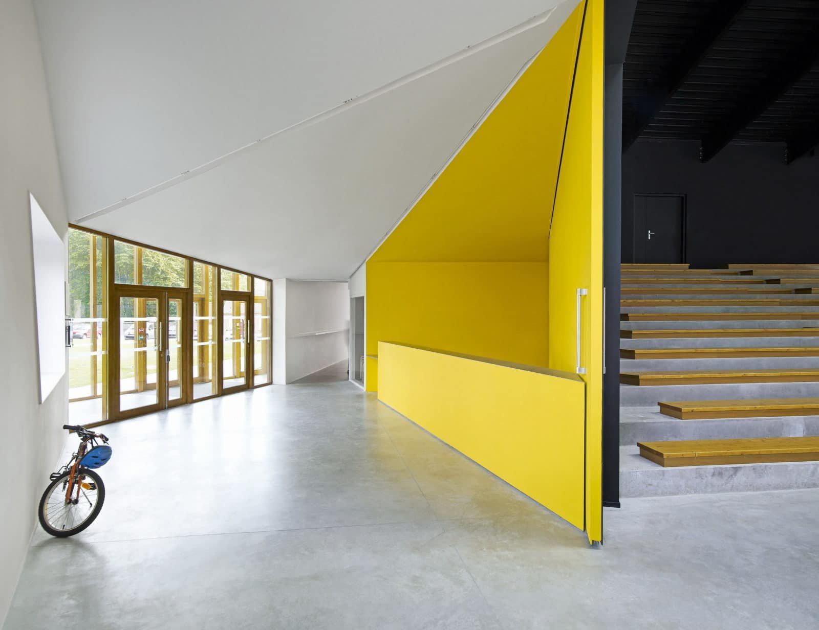 Salle d’escalade de Mons-en-Barœul par Béal & Blanckaert © Julien Lanoo