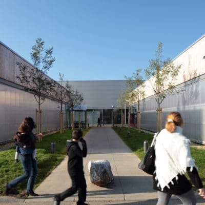 Un éco-commerco-parc à Seclin par AREP. Centre Commercial Seclin 1 400x400