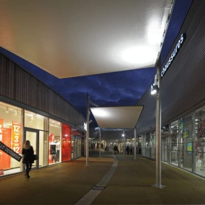 Un éco-commerco-parc à Seclin par AREP. Centre Commercial Seclin 7 400x400