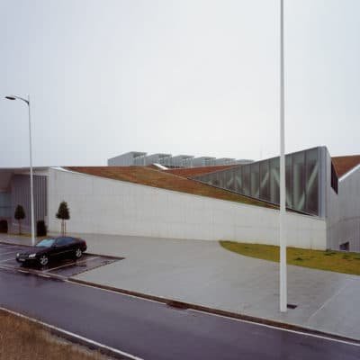 Centre socio-culturel Agora à Coruña par Rojo / Fernández-Shaw et Liliana Obal Centre Agora Coruna 16 400x400