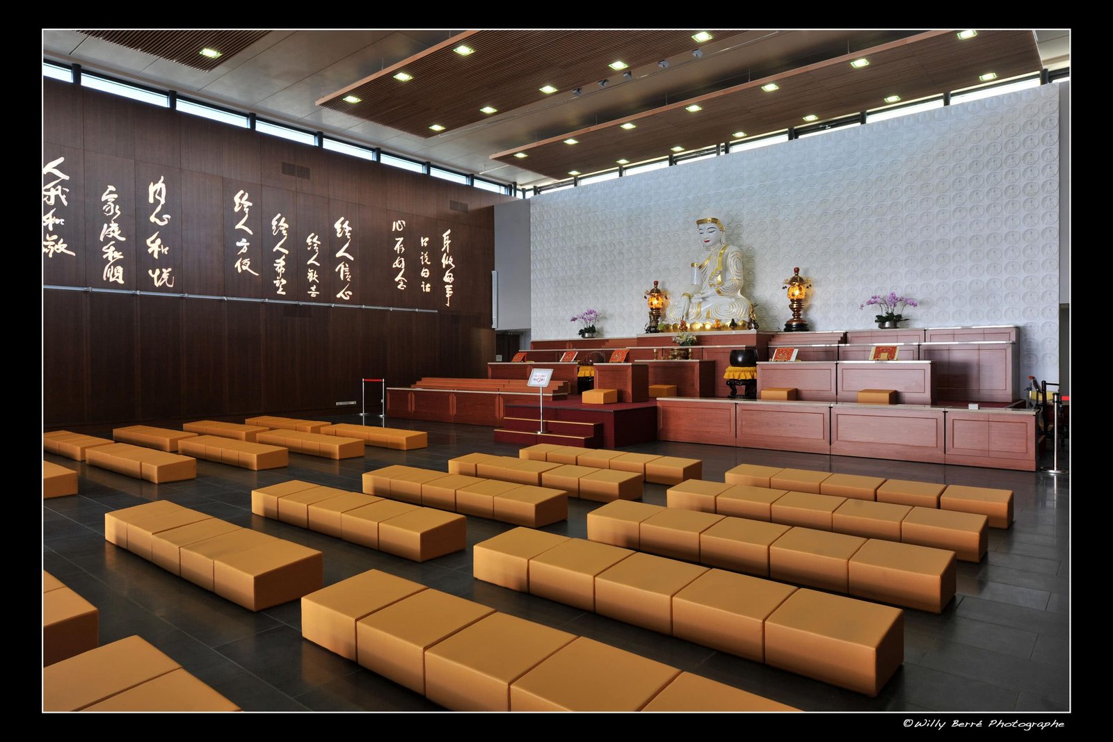 Temple bouddhiste de Bussy Saint-Georges par l’Atelier Rolland & Associés © Willy Barré