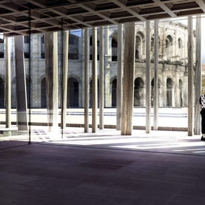 Projet de l'agence Rudy Ricciotti pour le Musée de la Romanité Musee Romanite Nimes Rudy Ricciotti 22 400x400