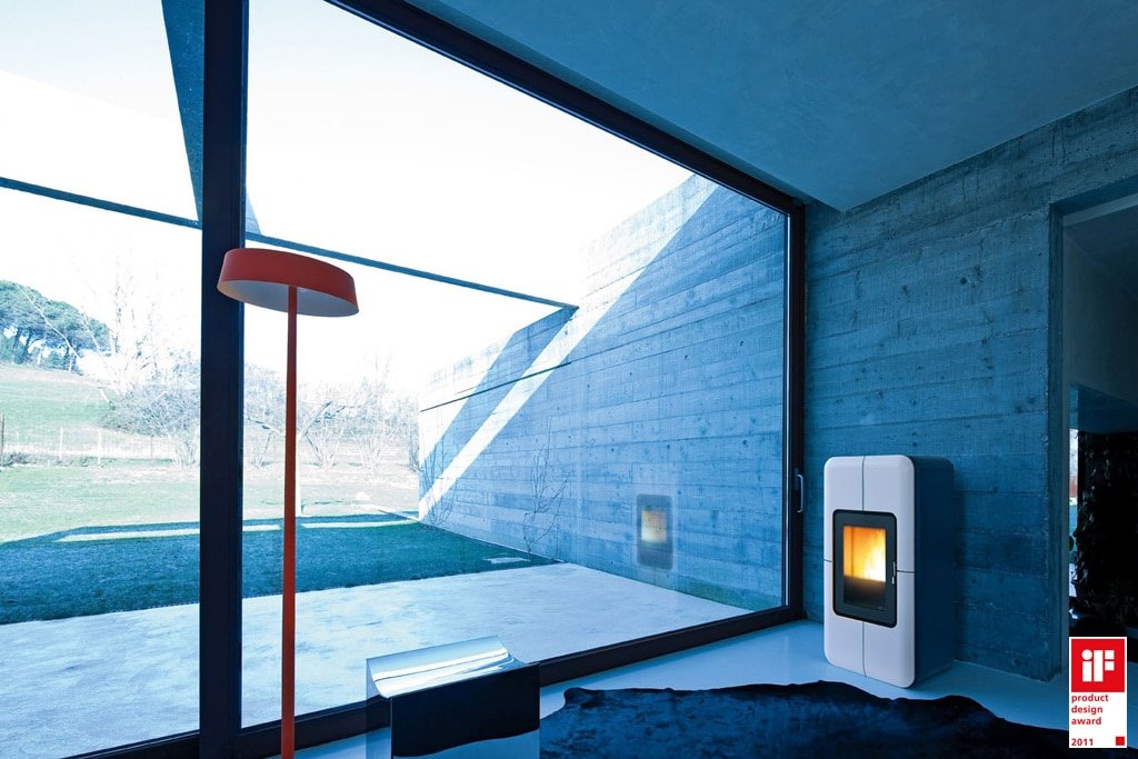 Produits du jeudi : Poêle poele-design-tuba-mcz