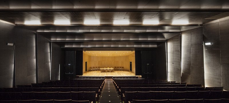 Centre culturel de Castelo Branco au Portugal par Mateo Arquitectura © Adrià Goula