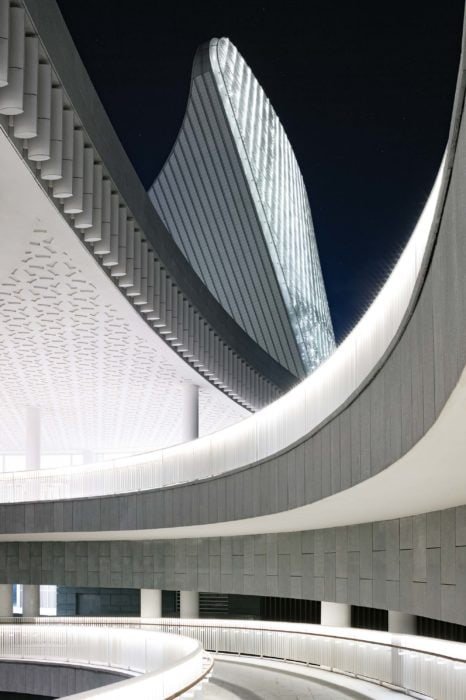 Centre culturel et artistique de Fuzhou par PES Architects Centre Culturel Art Fuzhou Pes Architects Rampe Spirale 1 466x700