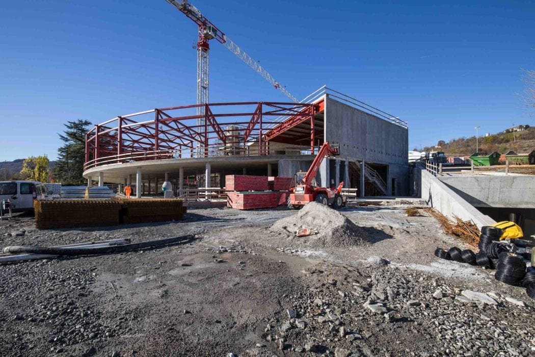 Un musée pour les voitures de Dallara par Alfonso Femia Musee Dallara Academy Alfonso Femia Photo 4 1050x700